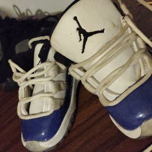 Retro 11
